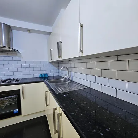 London E1 Apartment Exterior photo