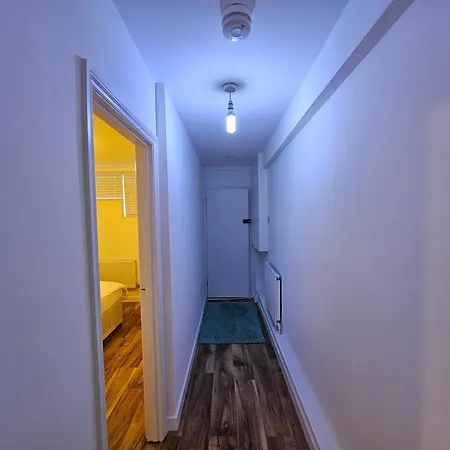 London E1 Apartment Exterior photo