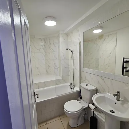 London E1 Apartment Exterior photo