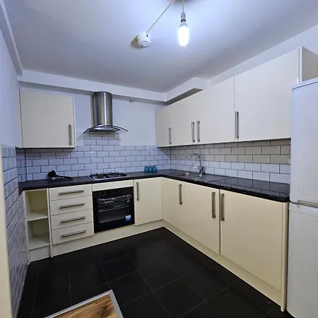 London E1 Apartment Exterior photo